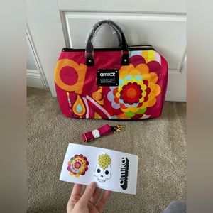 Amika duffle bag
